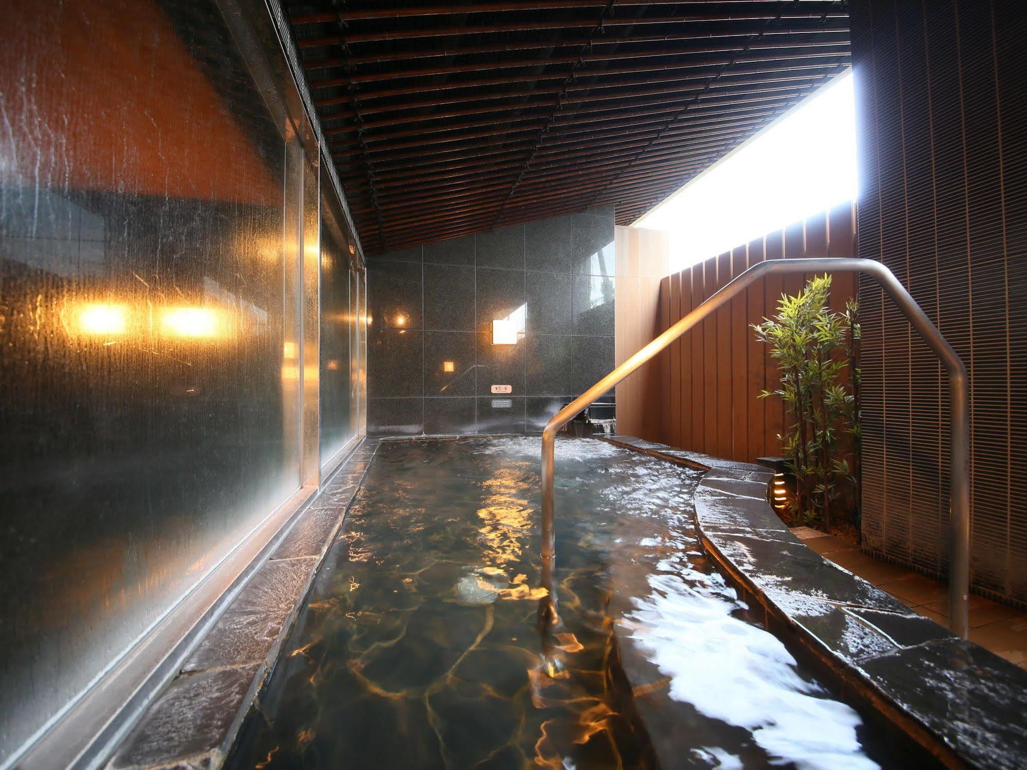 Apa & Bay Shiomi Tokio